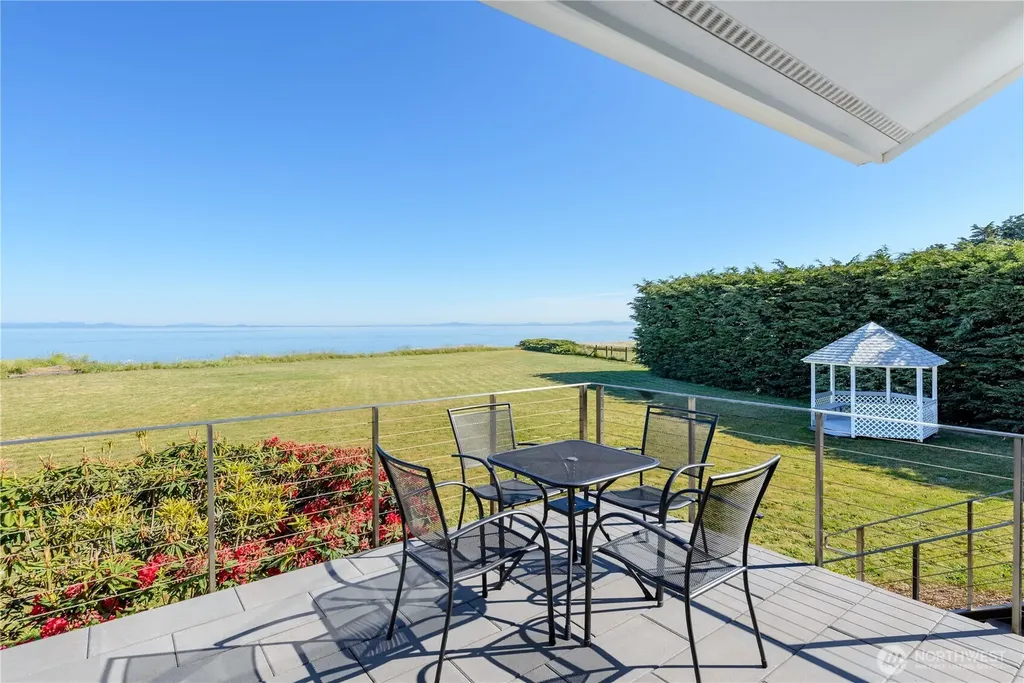 217 Maritime Drive Port Angeles WA 98362