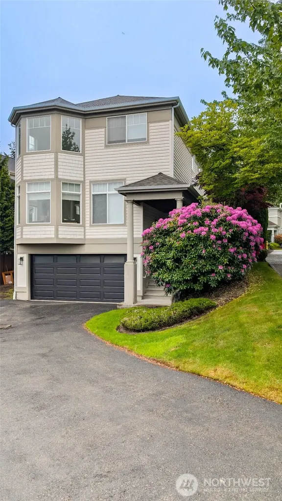 11622 114th Drive NE Kirkland WA 98034