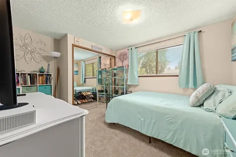 4605 73rd Street Ct E Tacoma WA 98443
