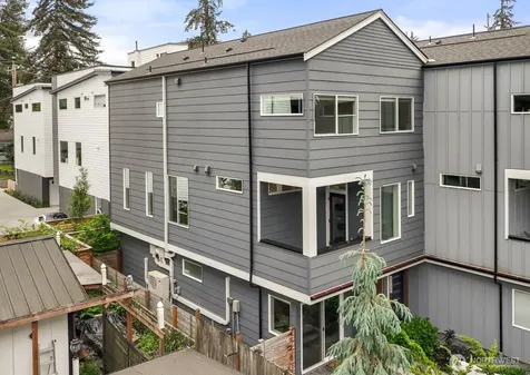 114 NE 180th Street Shoreline WA 98155