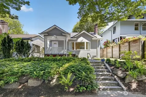 954 19th Avenue E Seattle WA 98112