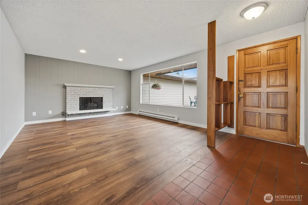 5302 93rd Place NE Marysville WA 98270