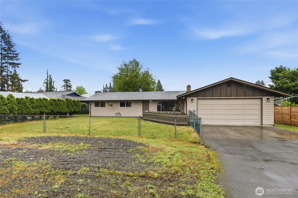 5302 93rd Place NE Marysville WA 98270