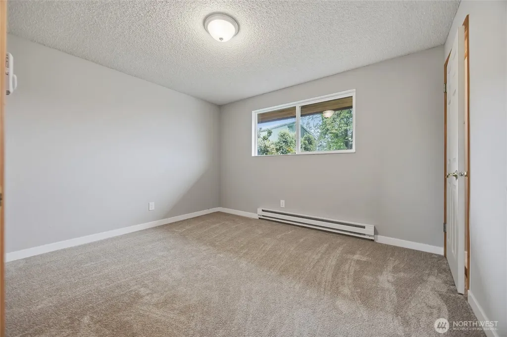 5302 93rd Place NE Marysville WA 98270