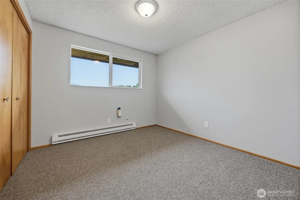 5302 93rd Place NE Marysville WA 98270