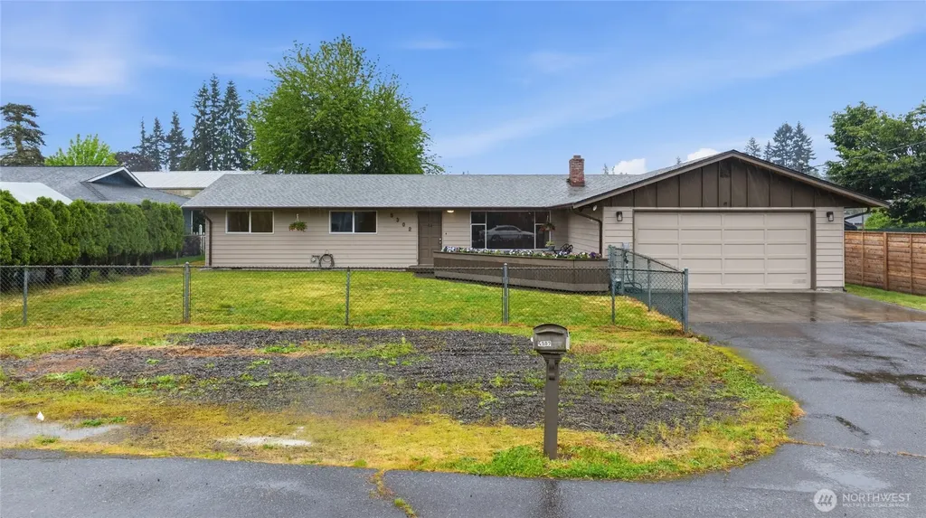 5302 93rd Place NE Marysville WA 98270