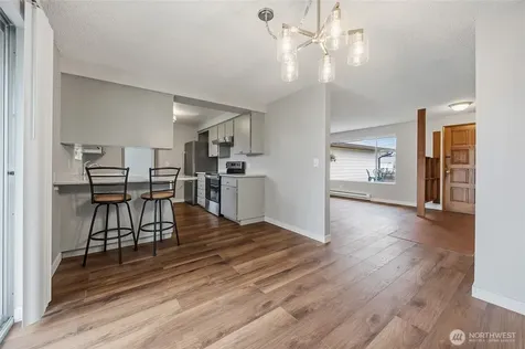 5302 93rd Place NE Marysville WA 98270