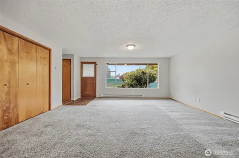 5302 93rd Place NE Marysville WA 98270