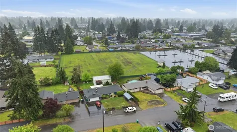 5302 93rd Place NE Marysville WA 98270