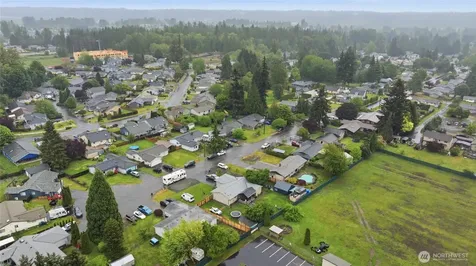 5302 93rd Place NE Marysville WA 98270