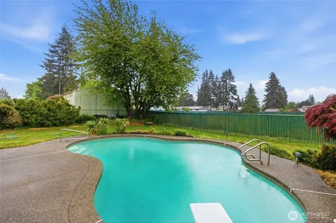 5302 93rd Place NE Marysville WA 98270