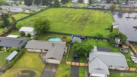 5302 93rd Place NE Marysville WA 98270
