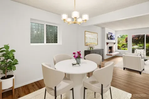 2858 32nd Avenue W Seattle WA 98199