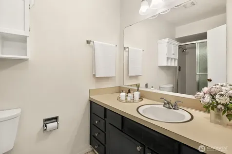 2858 32nd Avenue W Seattle WA 98199
