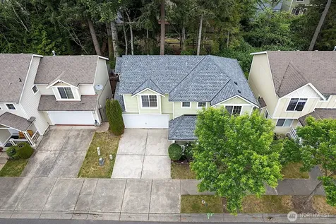 807 29th Avenue SE Puyallup WA 98374