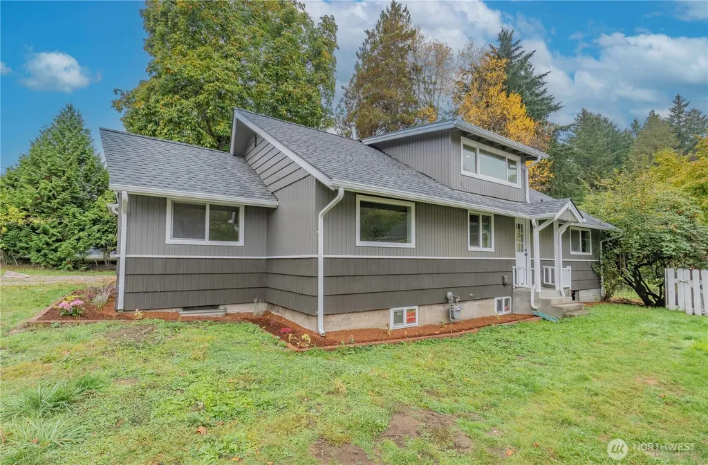 6334 Pacific Avenue SE Lacey WA 98503