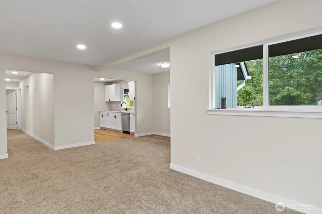 6334 Pacific Avenue SE Lacey WA 98503