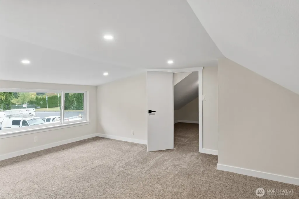 6334 Pacific Avenue SE Lacey WA 98503