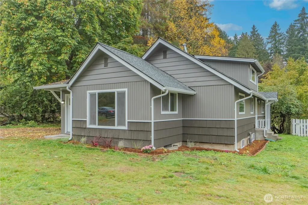 6334 Pacific Avenue SE Lacey WA 98503