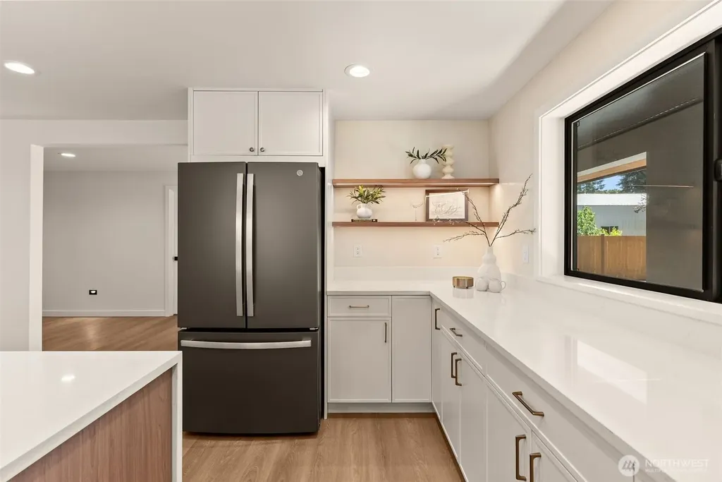 840 SW 134th Street Burien WA 98146