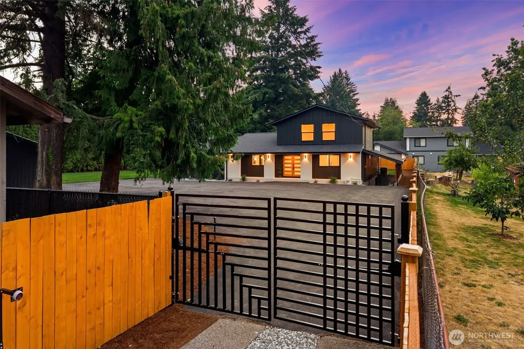 840 SW 134th Street Burien WA 98146