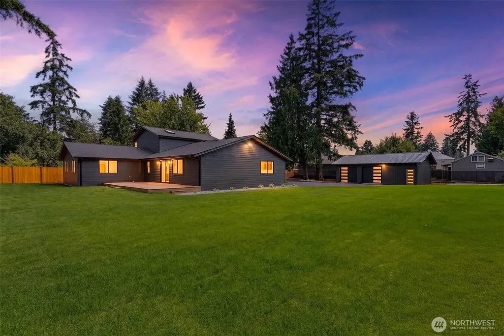 840 SW 134th Street Burien WA 98146
