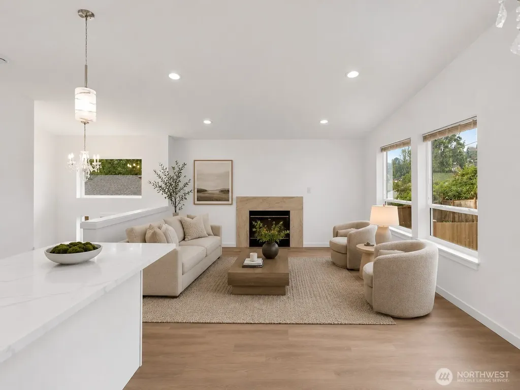 5016 26th Avenue SW Seattle WA 98106