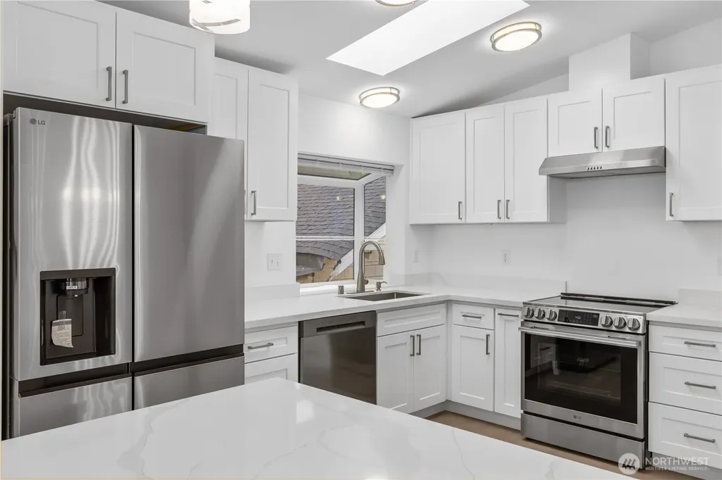 5016 26th Avenue SW Seattle WA 98106