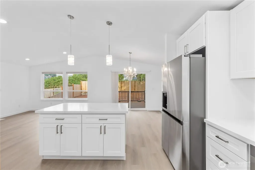 5016 26th Avenue SW Seattle WA 98106