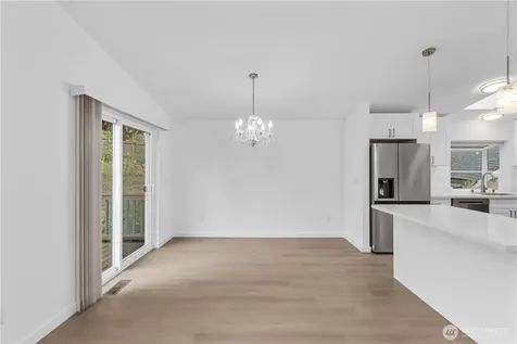 5016 26th Avenue SW Seattle WA 98106