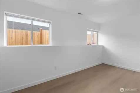 5016 26th Avenue SW Seattle WA 98106