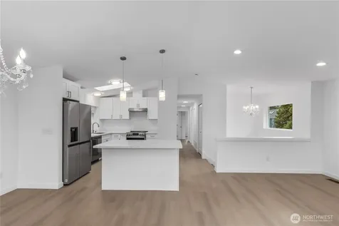 5016 26th Avenue SW Seattle WA 98106