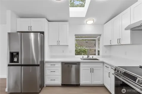 5016 26th Avenue SW Seattle WA 98106