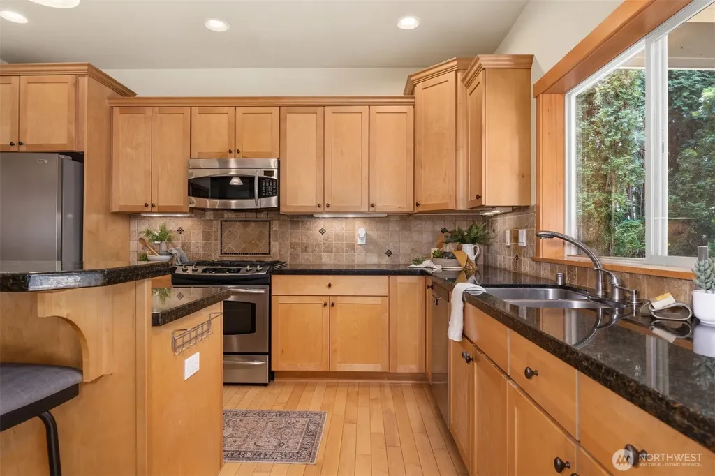 1305 Raymond Street Bellingham WA 98229