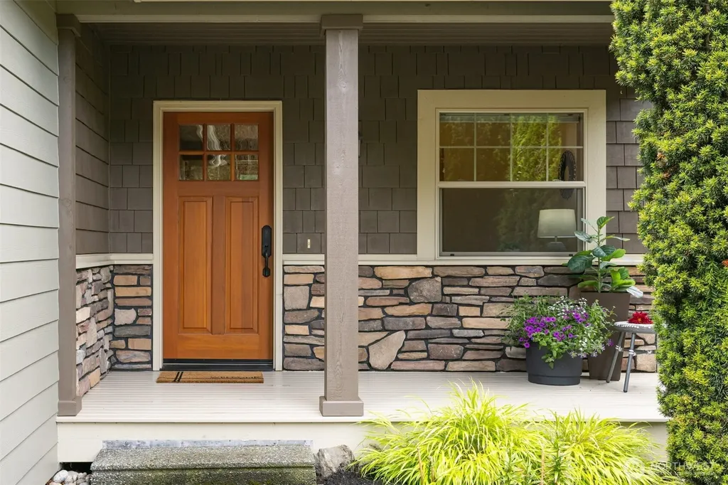 1305 Raymond Street Bellingham WA 98229