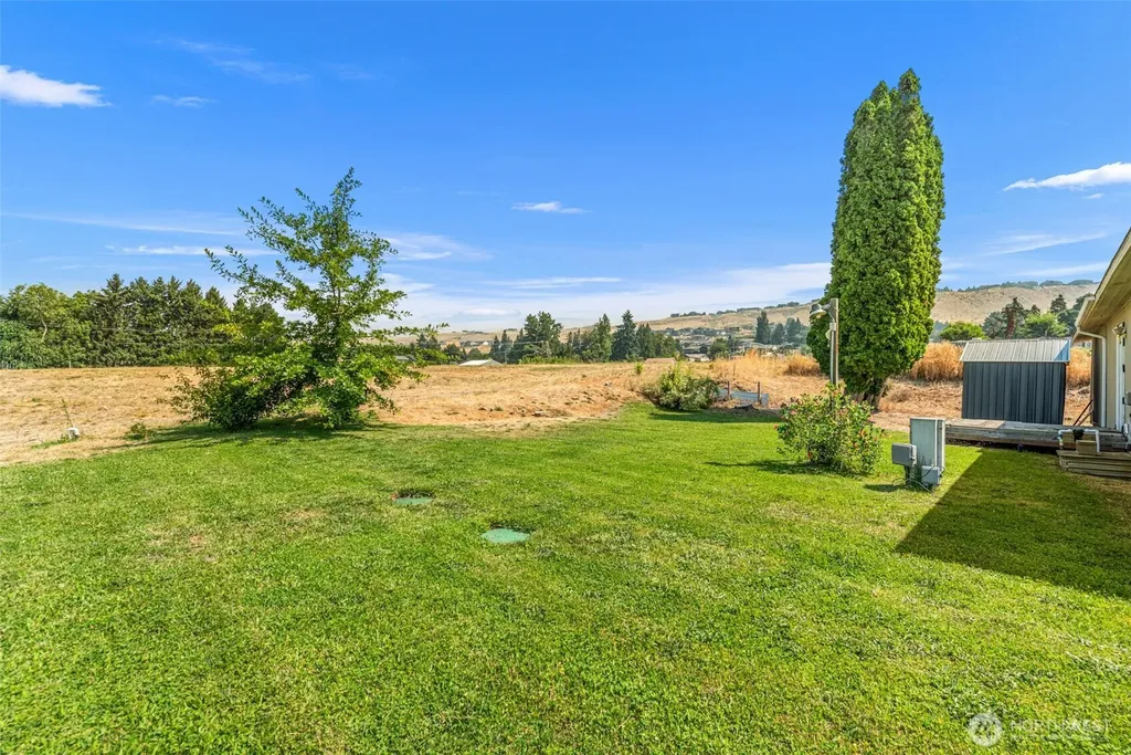2601 NW Boston Avenue East Wenatchee WA 98802