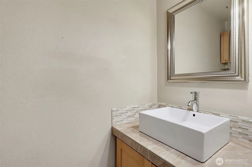 25209 108th Avenue SE Kent WA 98030