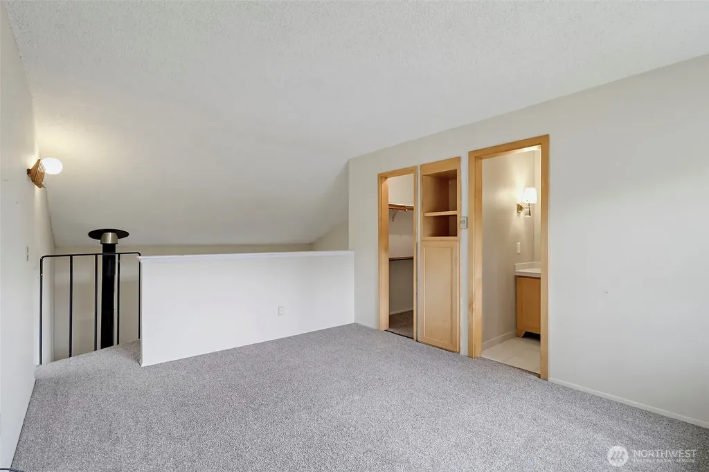25209 108th Avenue SE Kent WA 98030