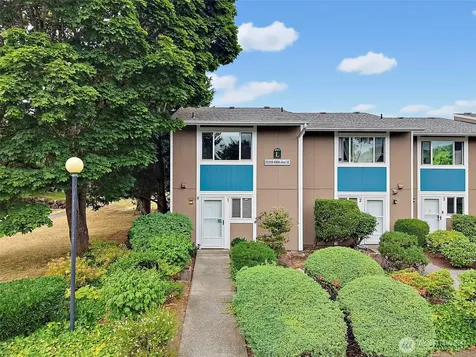 25209 108th Avenue SE Kent WA 98030
