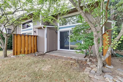 25209 108th Avenue SE Kent WA 98030