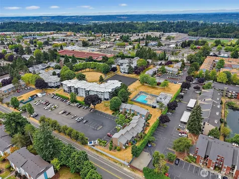 25209 108th Avenue SE Kent WA 98030