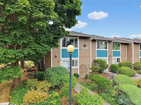 25209 108th Avenue SE Kent WA 98030