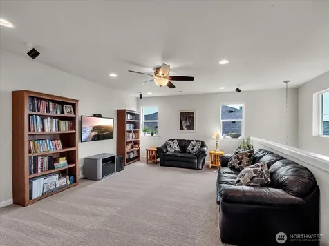 315 182nd Street SE Bothell WA 98012