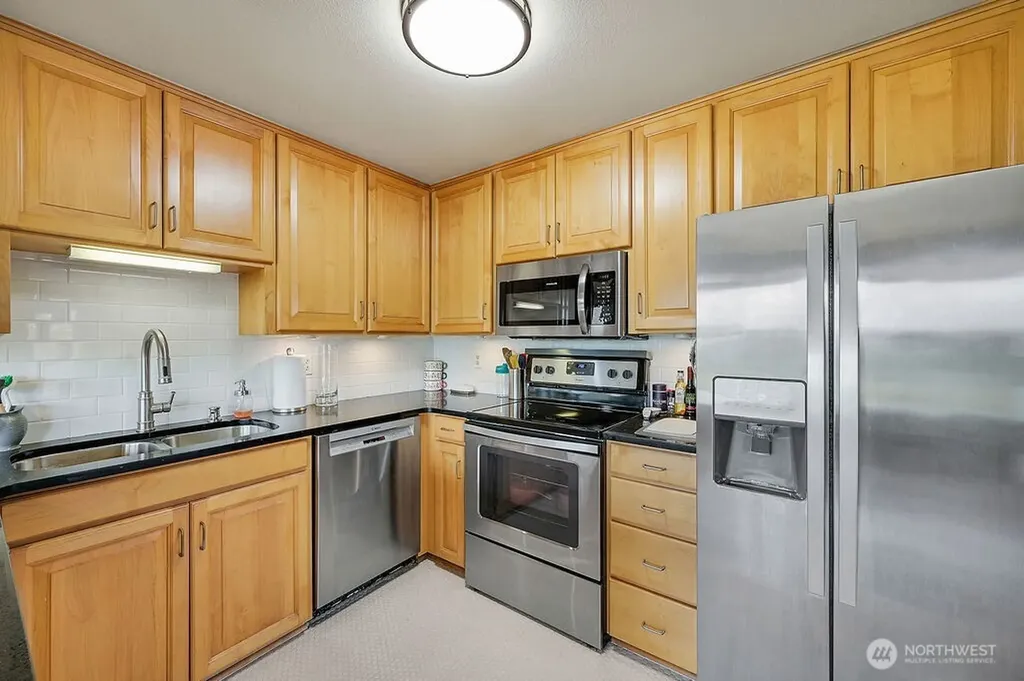 320 N Palmer Drive Port Townsend WA 98368