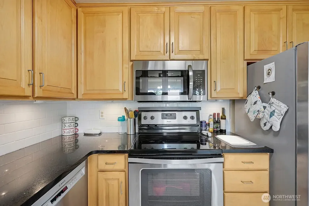 320 N Palmer Drive Port Townsend WA 98368