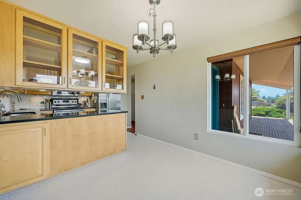 320 N Palmer Drive Port Townsend WA 98368
