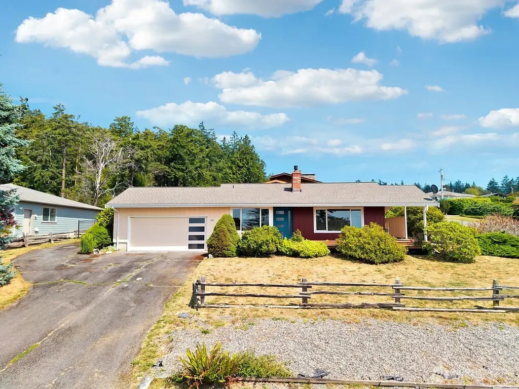 320 N Palmer Drive Port Townsend WA 98368