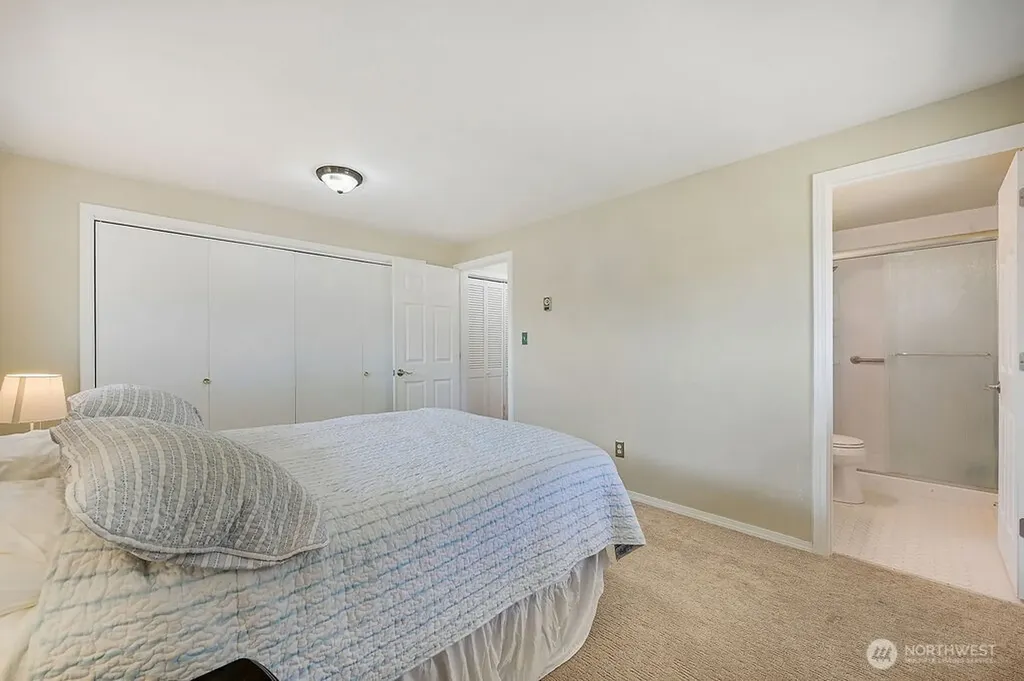 320 N Palmer Drive Port Townsend WA 98368