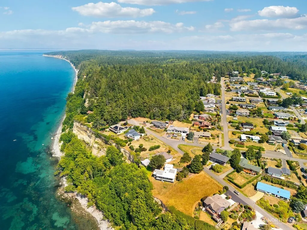 320 N Palmer Drive Port Townsend WA 98368