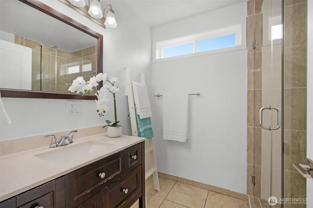 10530 124th Avenue NE Kirkland WA 98033